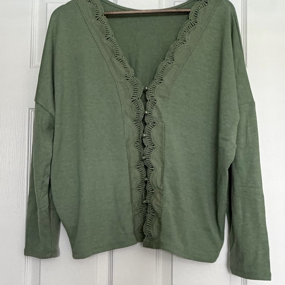 Francesca's Sage green cardigan crochet trimmed Boho cottage core medium pearl